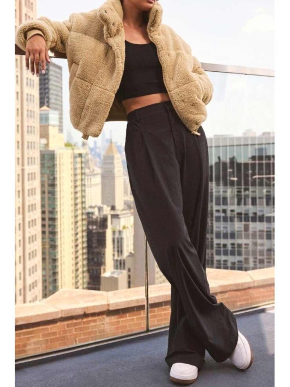 Alo High-Waist Pursuit Trousers Black Wide Leg Hi-Rise Waisted Slacks Pants M - Picture 7 of 17